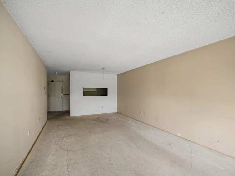 310-9635 121 Street, Surrey, BC, V3V 7L8 - 6
