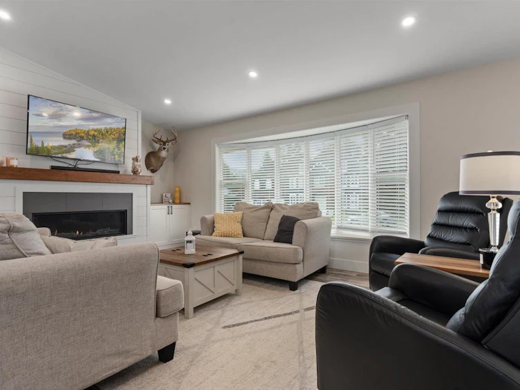46111 Roy Avenue, Chilliwack, BC, V2R 2C2 - 10