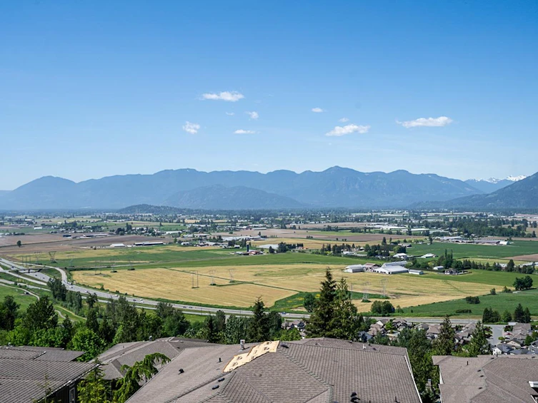 111-51075 Falls Court, Chilliwack, BC, V4Z 1K7 - 2