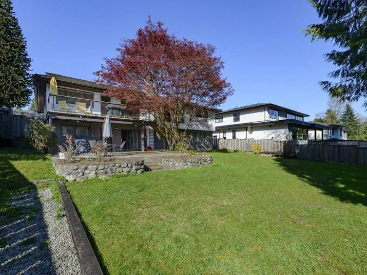 8194 Woodlake Court, Burnaby, BC, V5A 3P4 - 36