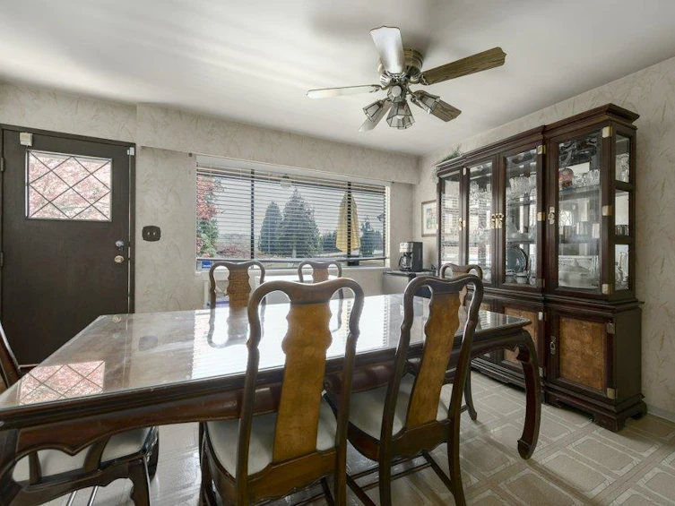 8194 Woodlake Court, Burnaby, BC, V5A 3P4 - 12