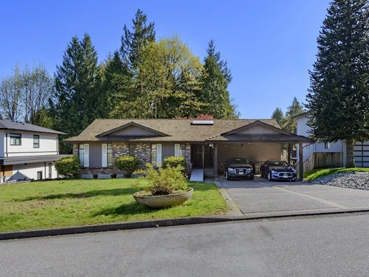 8194 Woodlake Court, Burnaby, BC, V5A 3P4 - 37