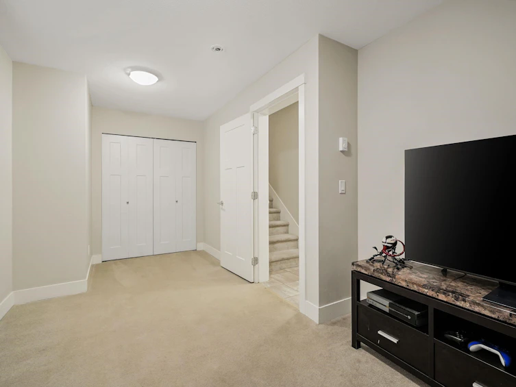 32-6588 195a Street, Surrey, BC, V4N 5W7 - 23