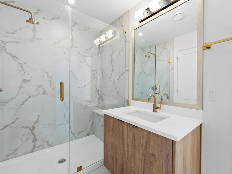 403-2233 156 Street, Surrey, BC, V4A 4V3 - 13