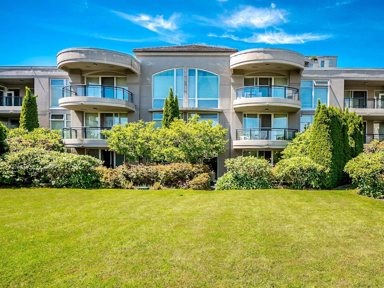 214-8480 Granville Avenue, Richmond, BC, V6Y 4E8