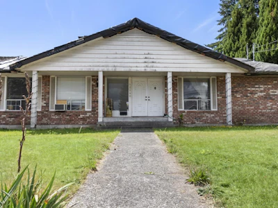 12140 96 Avenue - 2