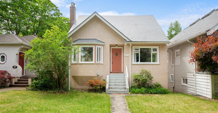 3079 Crown Street, Vancouver, BC, V6R 3W4