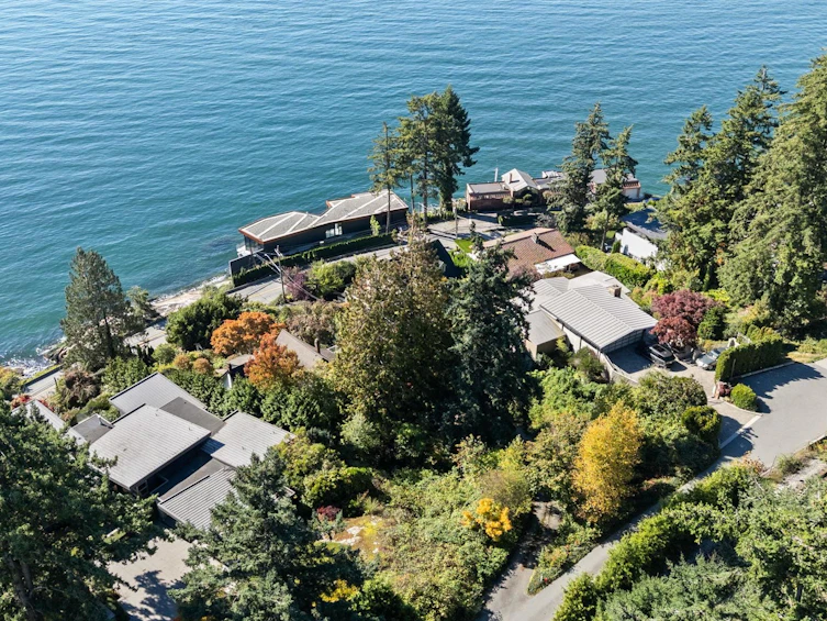 3721 Sunset Lane, West Vancouver, BC, V7V 1N3 - 17