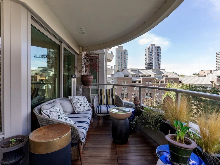 403-1020 Harwood Street, Vancouver, BC, V6E 4R1