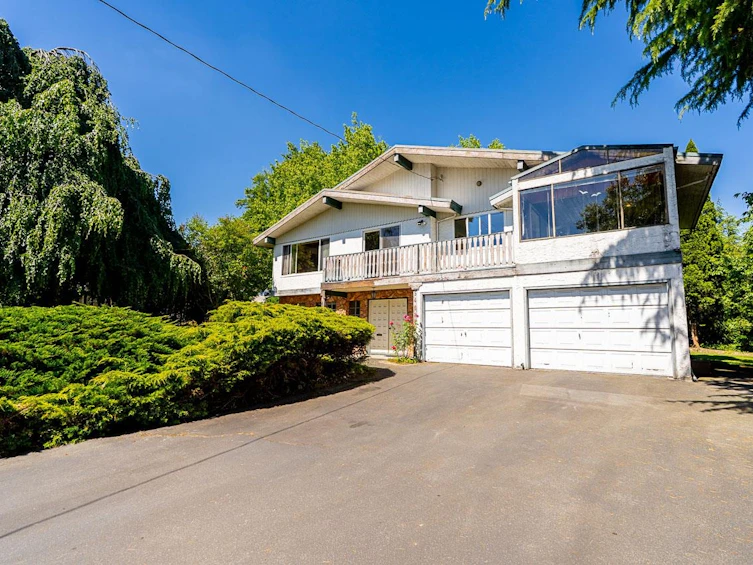 5462 Bakerview Drive, Surrey, BC, V3S 1A5 - 3