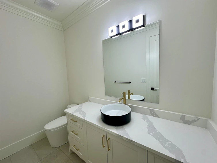 1203 Castle Road, Gibsons, BC, V0N 1V5 - 23