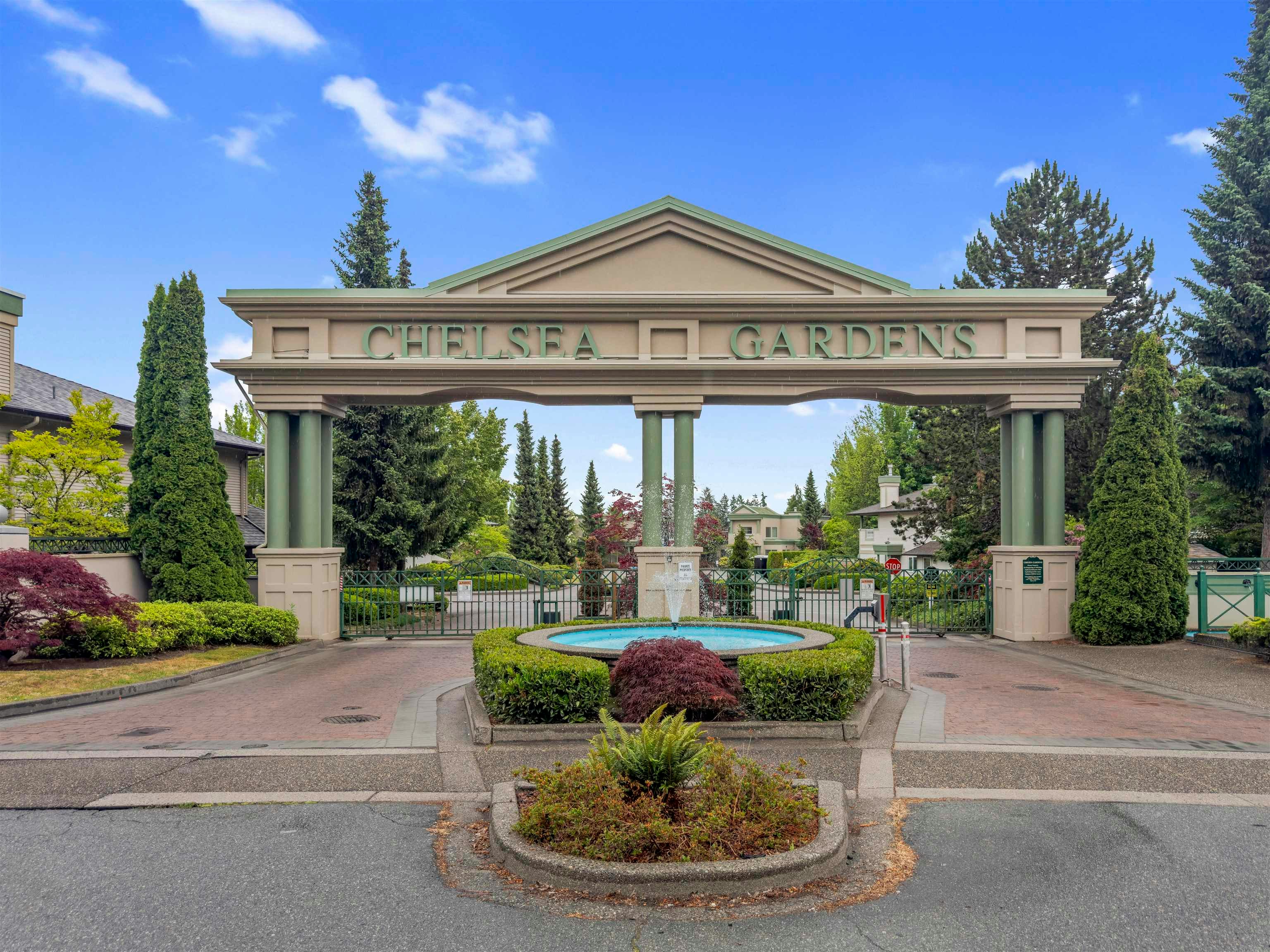 325-13880 70 Avenue, Surrey, BC, V3W 0T3