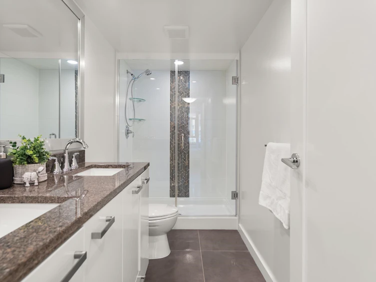 302-2507 Maple Street, Vancouver, BC, V6J 0E1 - 35