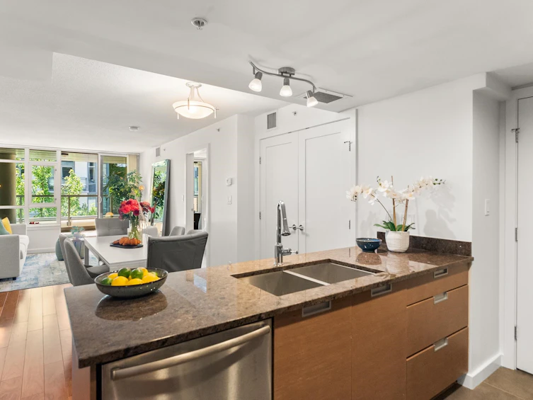 302-2507 Maple Street, Vancouver, BC, V6J 0E1 - 20