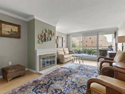 105-4815 48 Avenue - 4