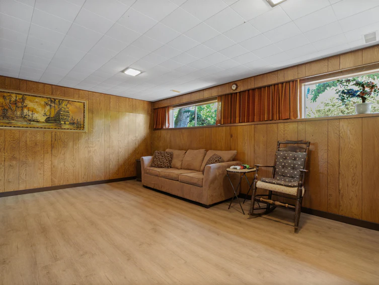 697 Plymouth Drive, North Vancouver, BC, V7H 2H5 - 29