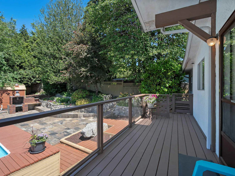 697 Plymouth Drive, North Vancouver, BC, V7H 2H5 - 36
