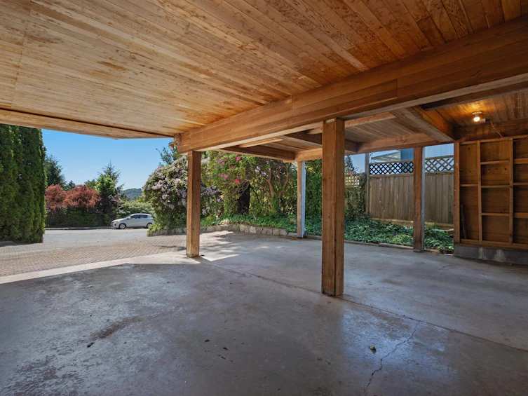 697 Plymouth Drive, North Vancouver, BC, V7H 2H5 - 39
