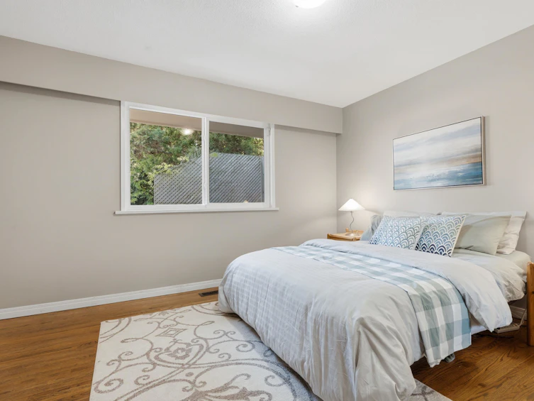 13750 Blackburn Avenue, Surrey, BC, V4B 2Y8 - 18