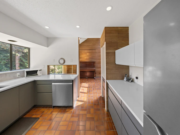 4271 Staulo Crescent, Vancouver, BC, V6N 3S1 - 12