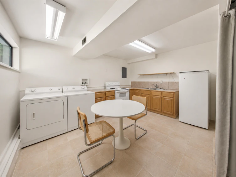 4271 Staulo Crescent, Vancouver, BC, V6N 3S1 - 25