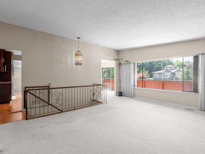 6680 Coltsfoot Drive - 3