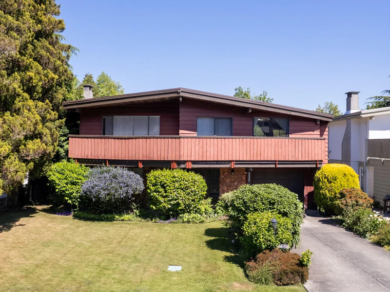 6680 Coltsfoot Drive, Richmond BC V7C 2J4