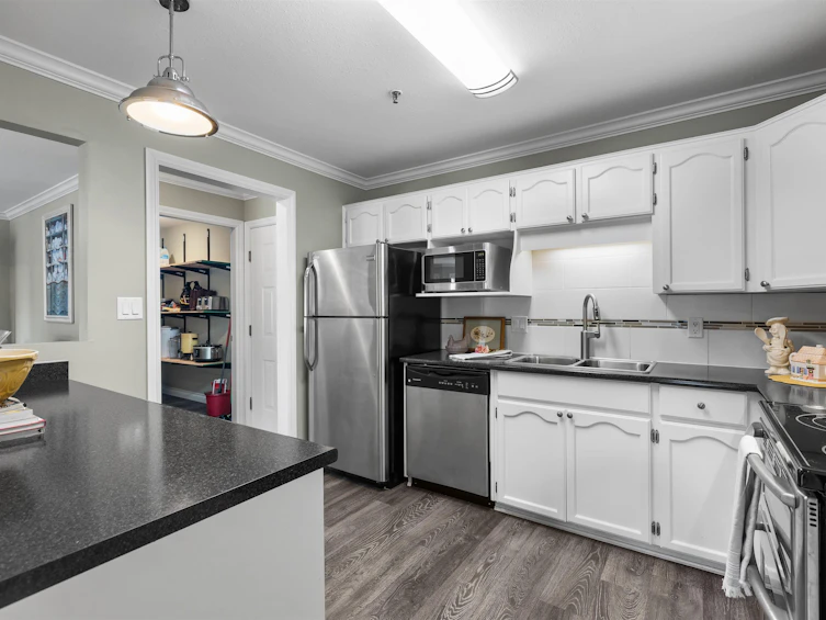 218-5710 201 Street, Langley, BC, V3A 8A8 - 13