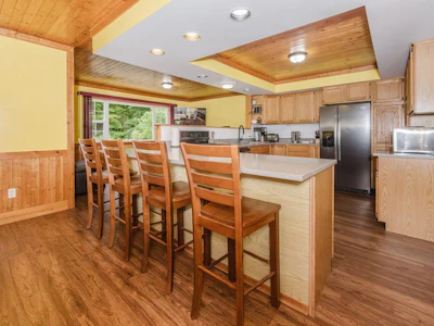 279 Lark Road - 4