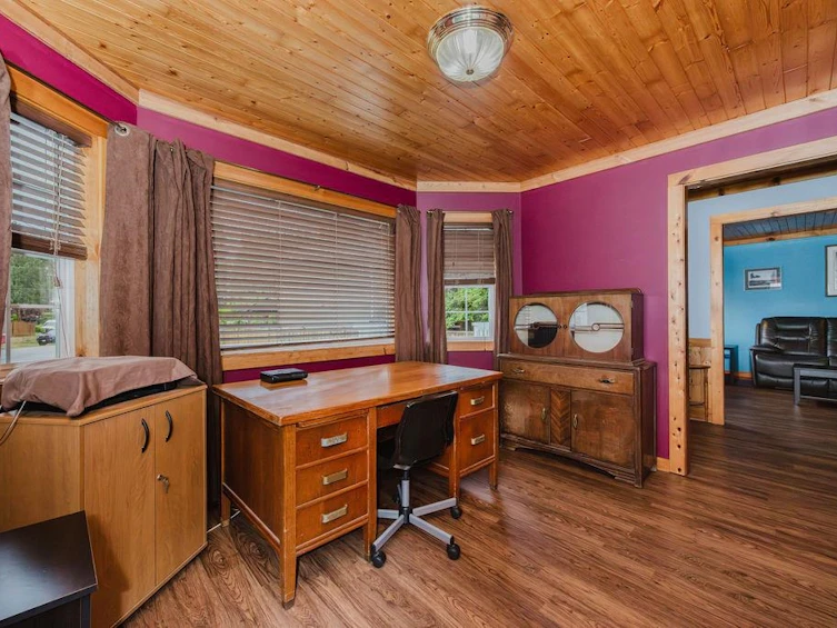 279 Lark Road, Gibsons, BC, V0N 1V4 - 12