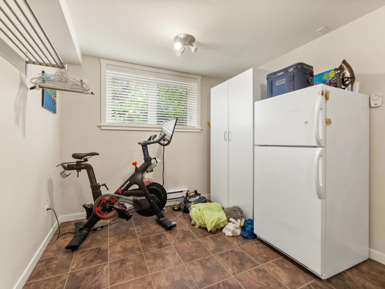 6555 Laburnum Street, Vancouver, BC, V6P 5M4 - 39