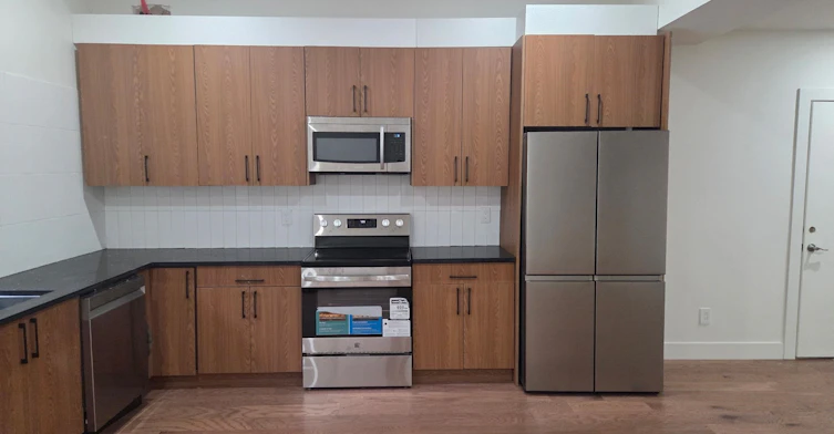 3781 201 Street, Langley, BC, V3A 6H2 - 2