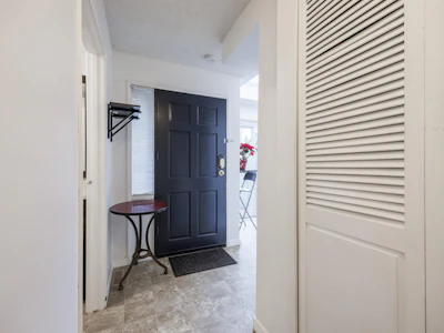 2-19022 119b Avenue - 2