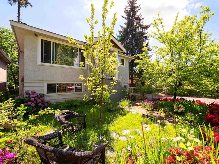 3446 William Street, Vancouver, BC, V5K 2Z6 - 2