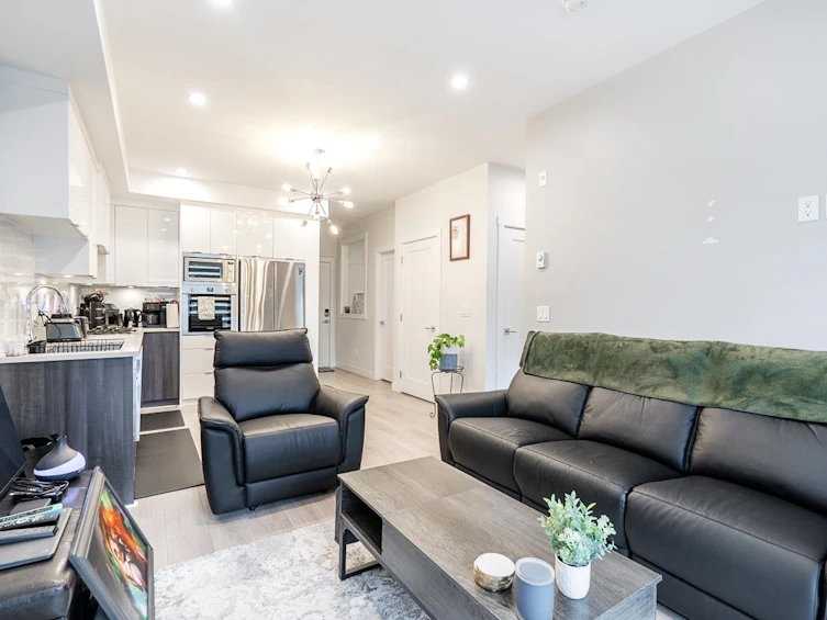 B203-14438 72 Avenue, Surrey, BC, V3S 2E7 - 11