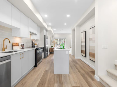 4-728 Lea Avenue - 4