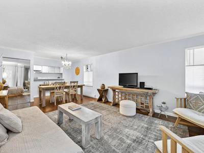 104-1551 W 11th Avenue - 2