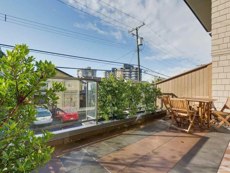 7-215 E 4 Street, North Vancouver, BC, V7L 1J1 - 3