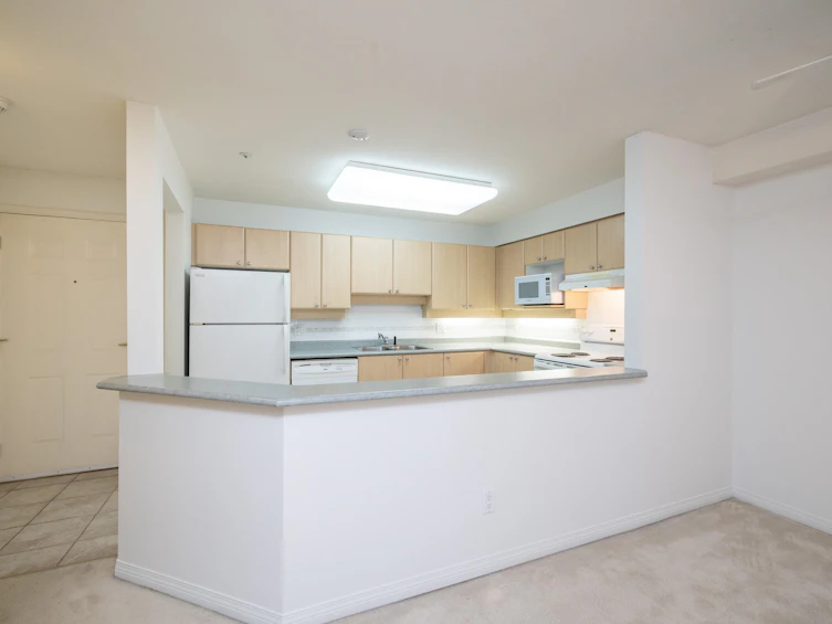 104-15150 29a Avenue, Surrey, BC, V4P 3B1 - 8