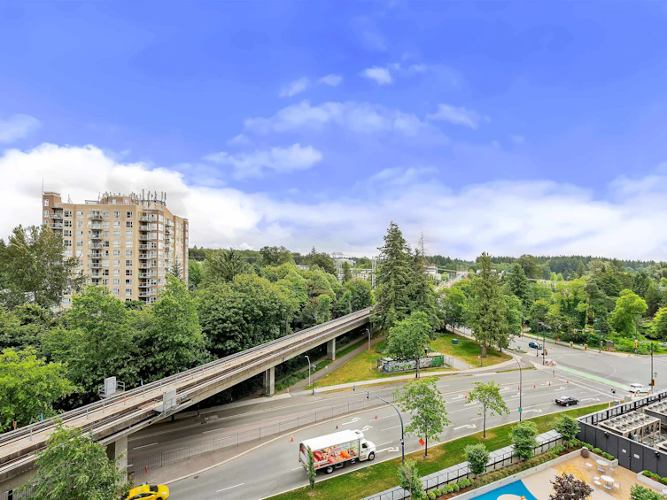 809-13725 George Junction, Surrey, BC, V3T 0V7 - 36