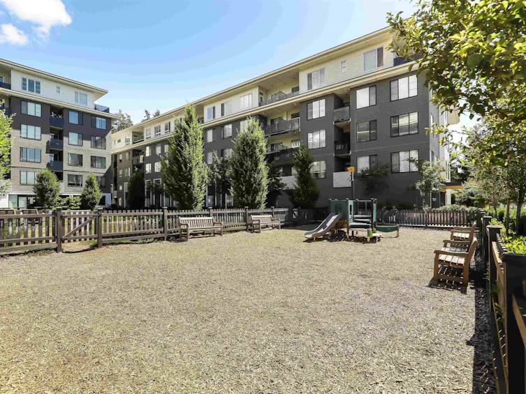 215-15825 85 Avenue, Surrey, BC, V4N 6W9 - 24