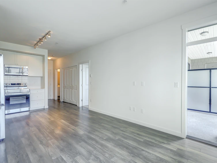 215-15825 85 Avenue, Surrey, BC, V4N 6W9 - 6