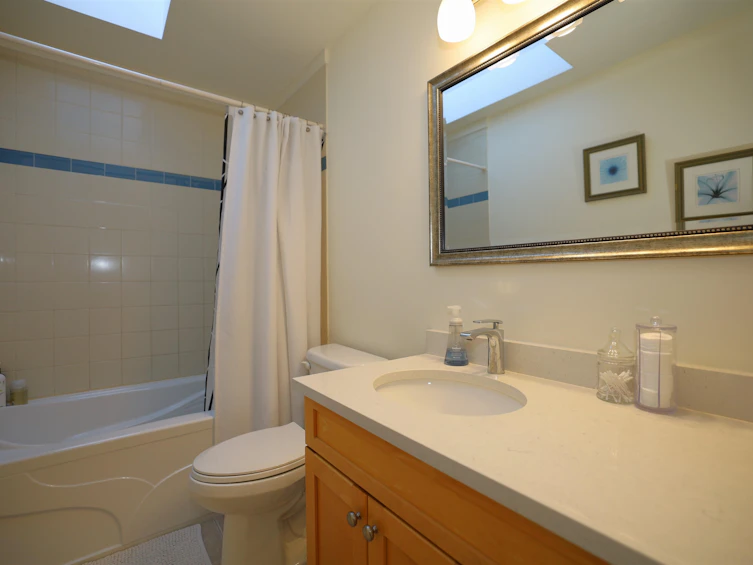 910 Oceanmount Boulevard, Gibsons, BC, V0N 1V8 - 37
