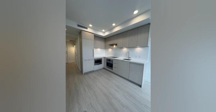 604-13675 107a Street, Surrey, BC, V3T 0X2 - 3