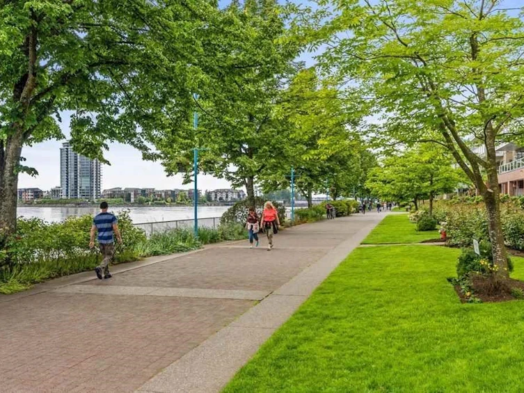 605-1045 Quayside Drive, New Westminster, BC, V3M 6C9 - 17
