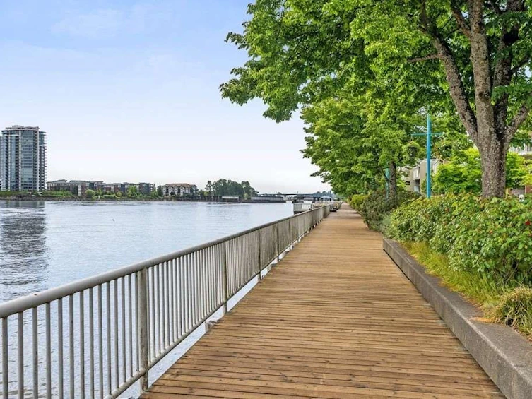 605-1045 Quayside Drive, New Westminster, BC, V3M 6C9 - 18