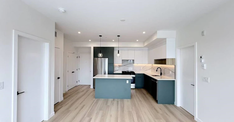 5XX-6270 Gooseberry Dr, Surrey, BC, V3S 0C8