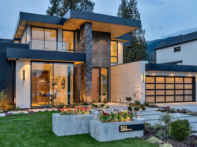 922 Wentworth Avenue - 3