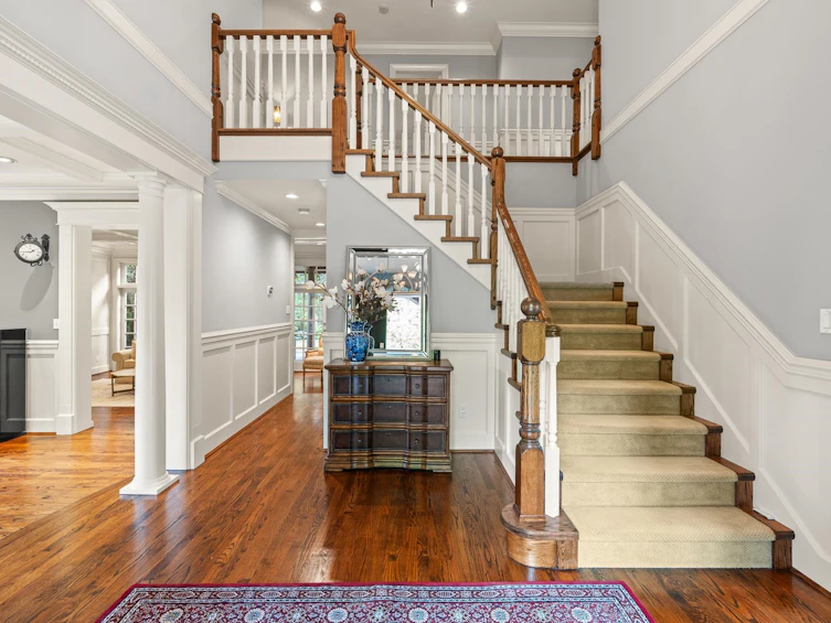 4149 Coventry Way, North Vancouver, BC, V7N 4M9 - 2