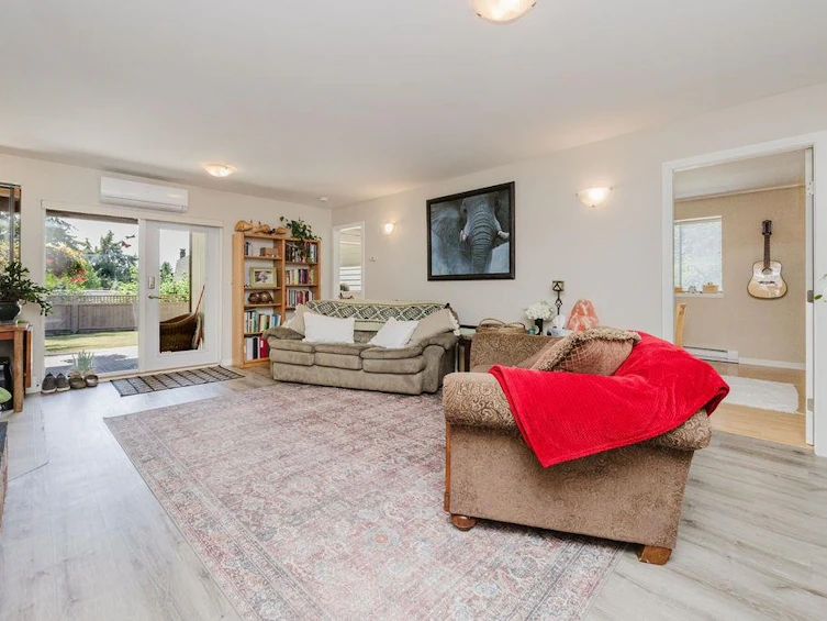 4741 Fir Road, Sechelt, BC, V7Z 0B4 - 32